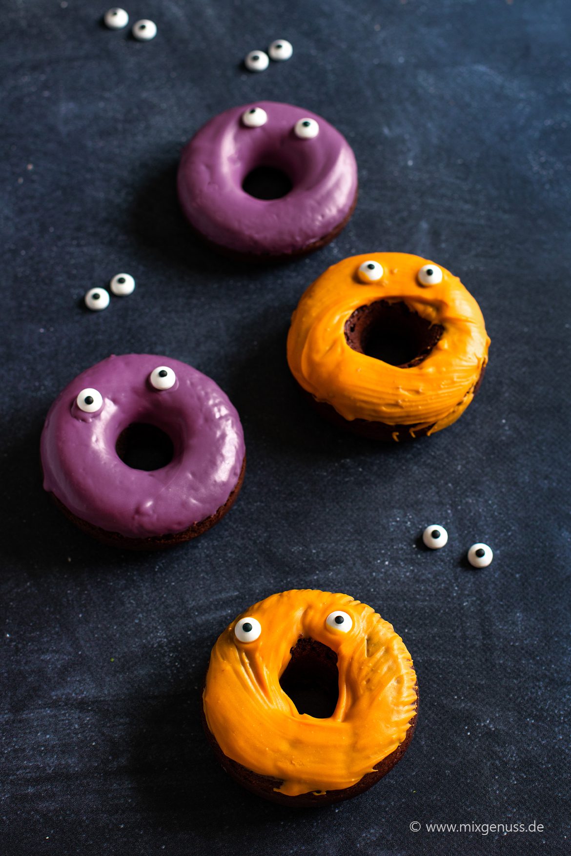 Monster-Donuts