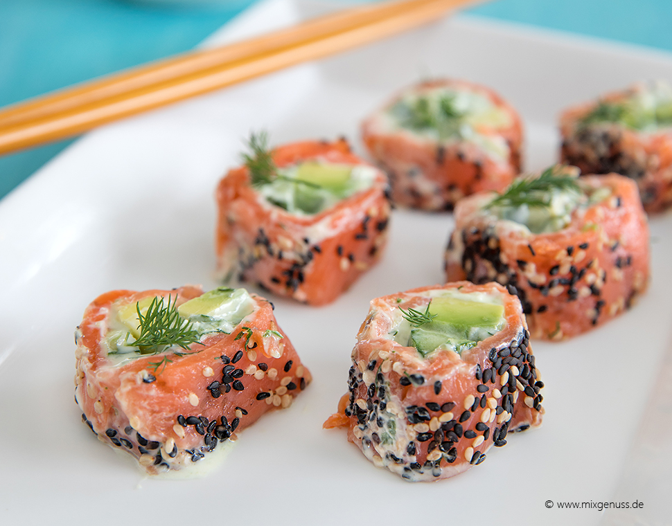 Leichtes Lachs-Sushi – MixGenuss Blog