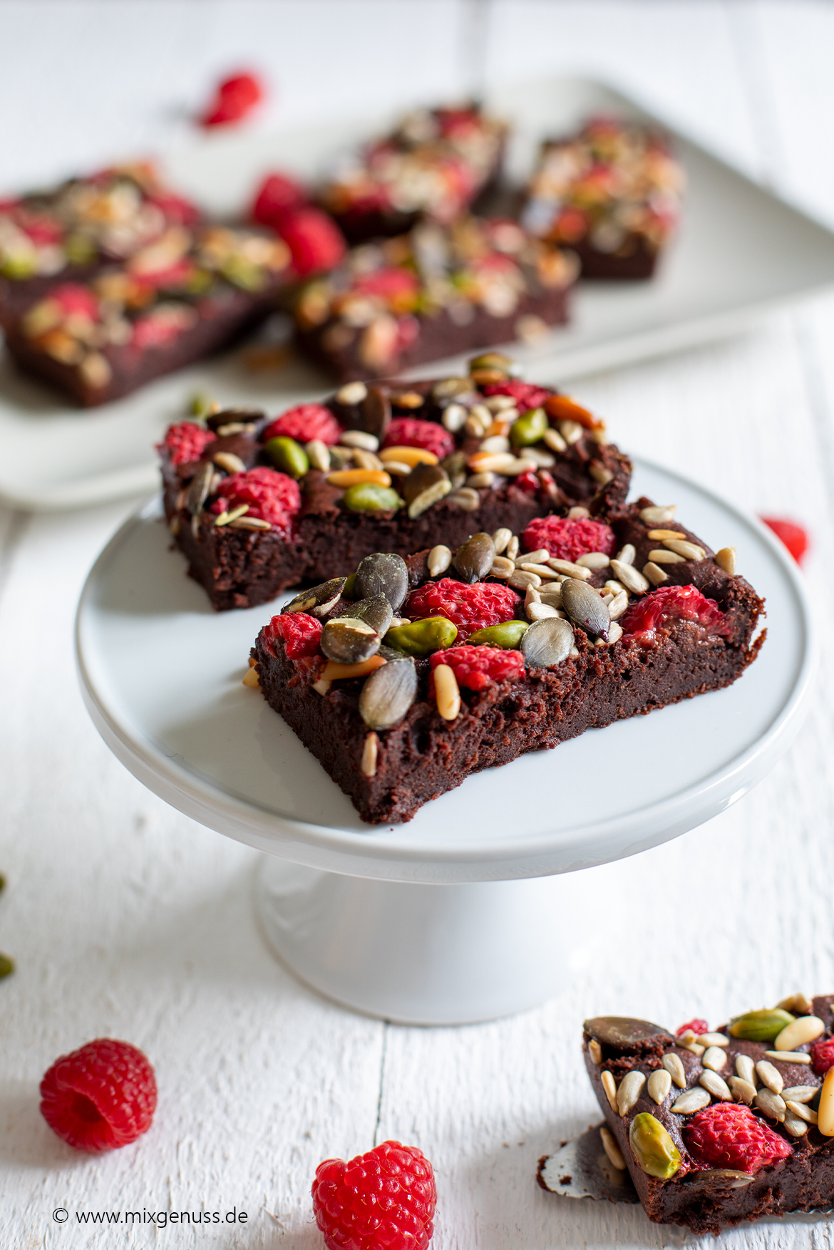 Brownieschnitten mit himbeeren – MixGenuss Blog