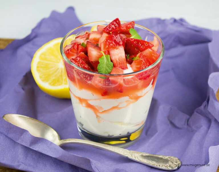 Zitronen-Creme mit Erdbeeren – MixGenuss Blog