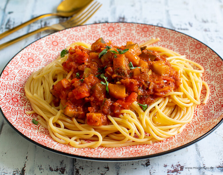 Gemüse-Bolognese – MixGenuss Blog